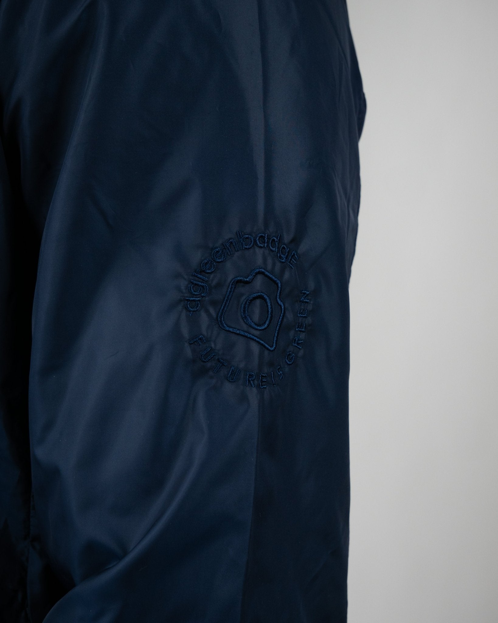 AGREENDOUBLEW WATERANDWIND MAN - Capispalla A Green Badge - Streetwear Sostenibile Made in Italy