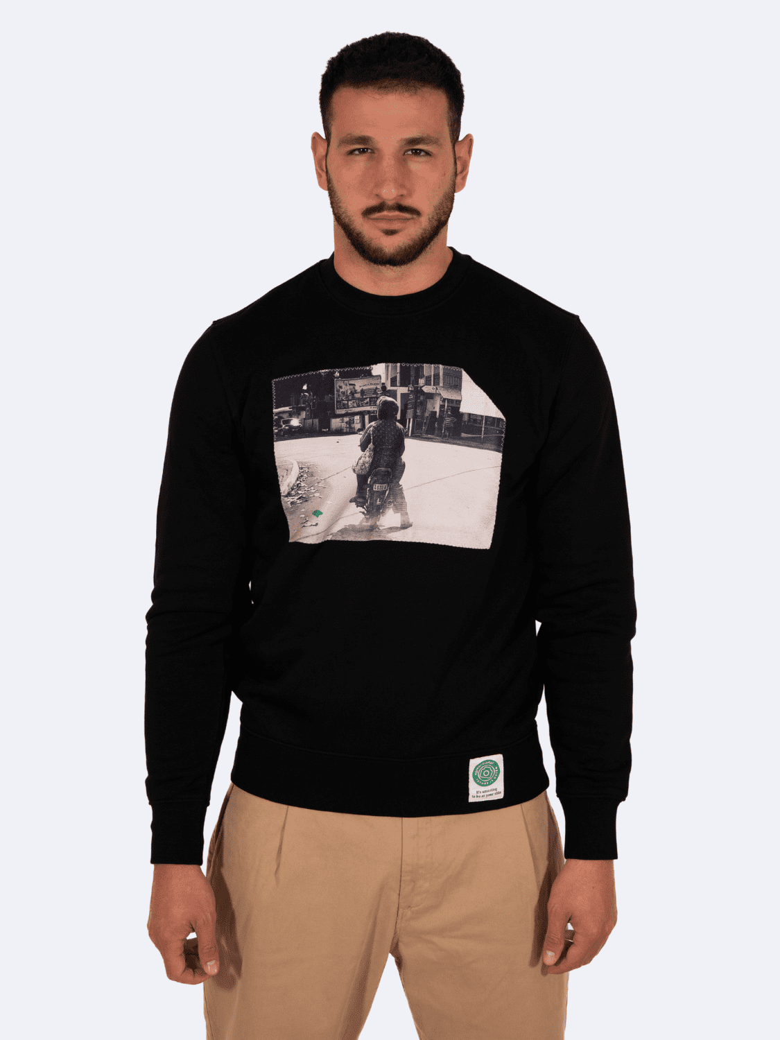 ICON BIKER FELPA NERO GUY - Felpa A Green Badge - Streetwear Sostenibile Made in Italy