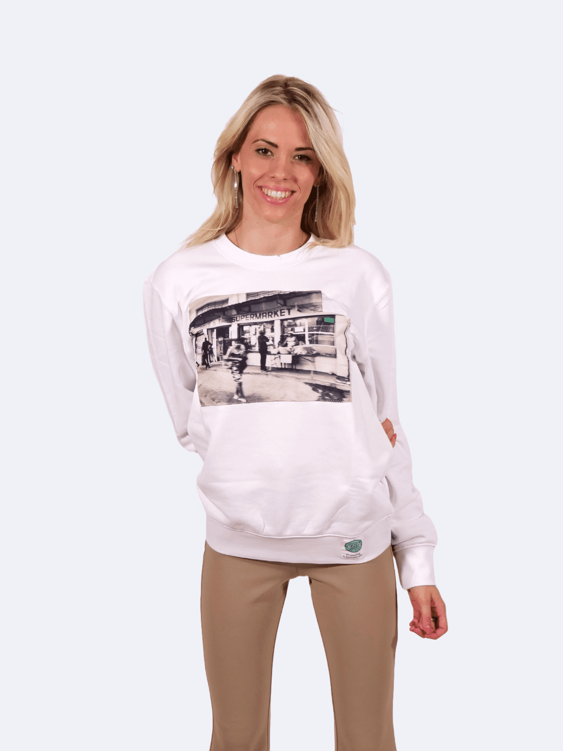 ICON MARKET FELPA BIANCO LADY - Felpa A Green Badge - Streetwear Sostenibile Made in Italy